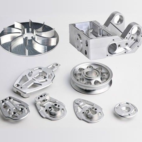 CNC strojno obrađeni aluminijski dijelovi
