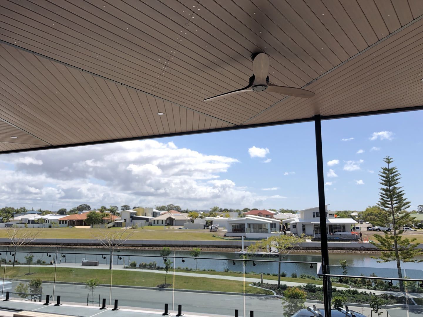 Status tržišta WPC- 广州圆航-第 3 组-张丽霞