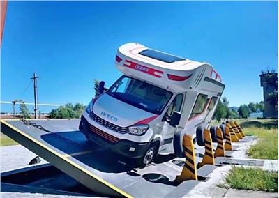 UV tretman vodootpornih poklopca broda